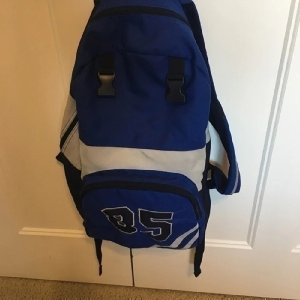 Boys Tommy Hilfiger backpack GUC